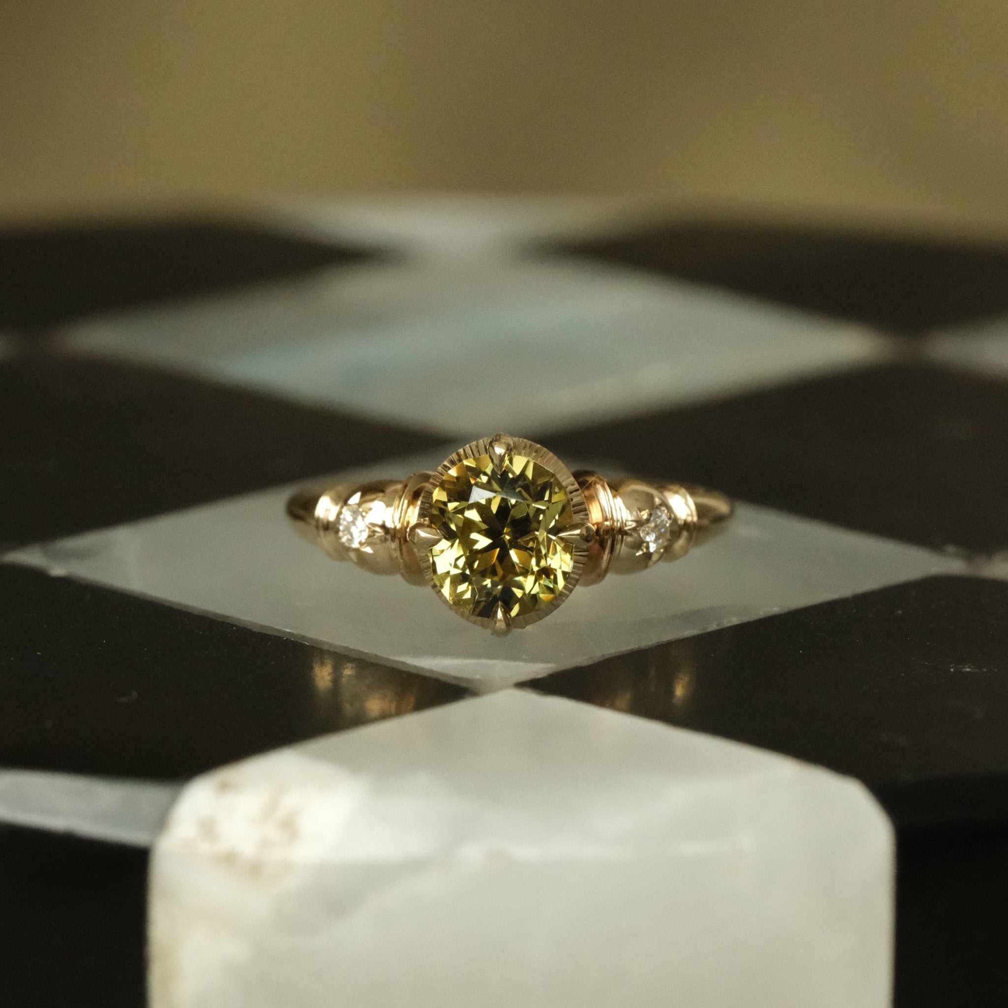 LIONNA ✦ Mali Garnet